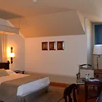 De 4*