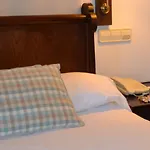 Hotel De 4*