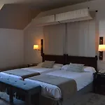 De 4*