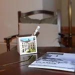De