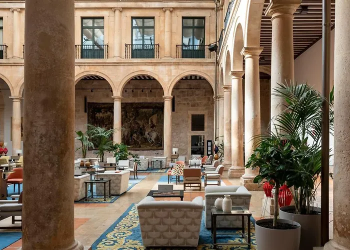 Hotel De Lerma